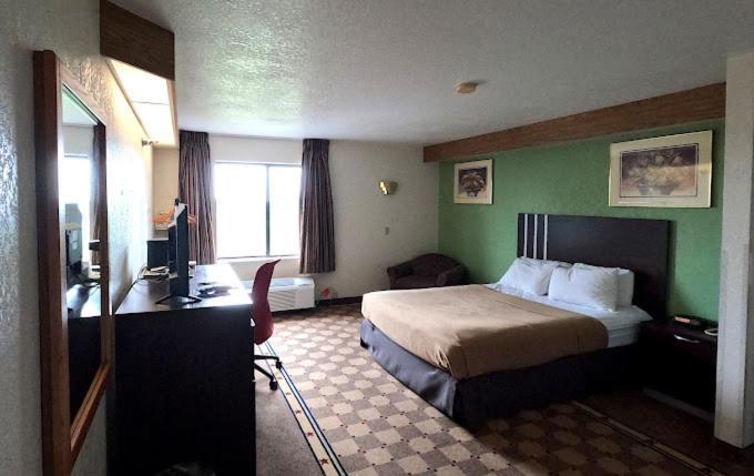 Pleasant Stay Inn & Suites Carnforth Экстерьер фото