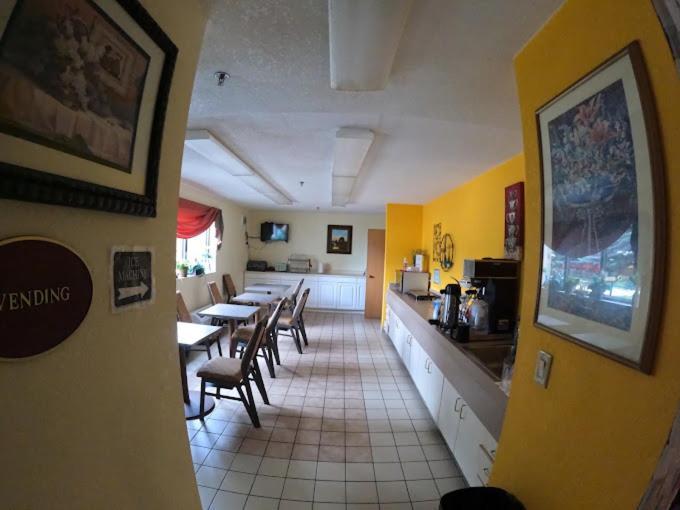 Pleasant Stay Inn & Suites Carnforth Экстерьер фото