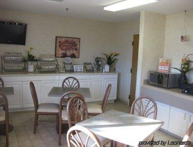 Pleasant Stay Inn & Suites Carnforth Ресторан фото